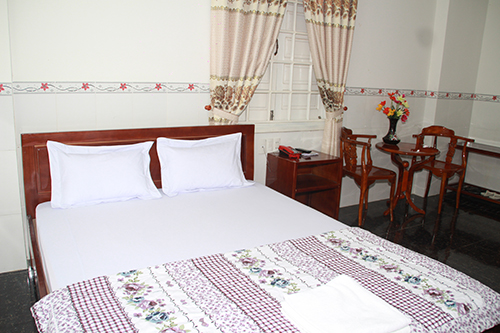 Phòng đơn khách sạn Phú Yên - Hoàng Hà